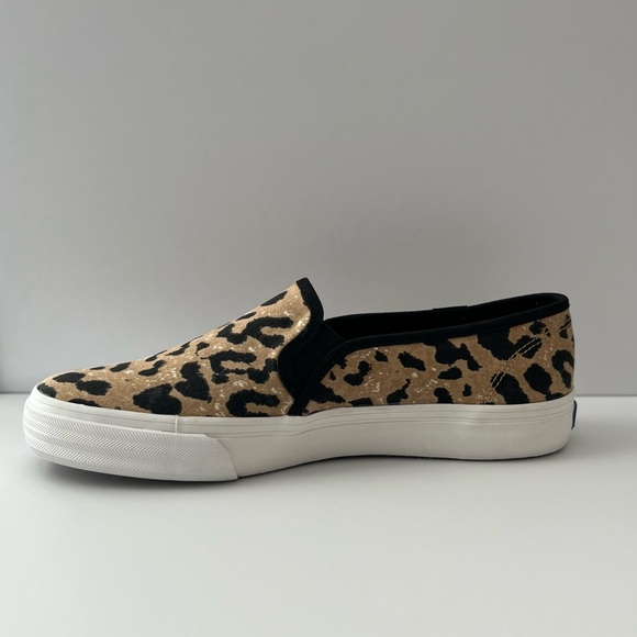 Keds Tan and Black Leopard Print Flats - Picture 5 of 15